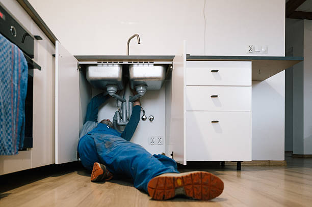 Professional Leak Detection technician working in Midland, GA